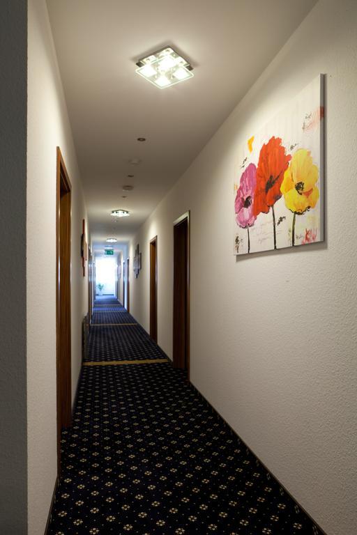 Hotel Deutscher Hof Babenhausen (Hessen) Exterior foto