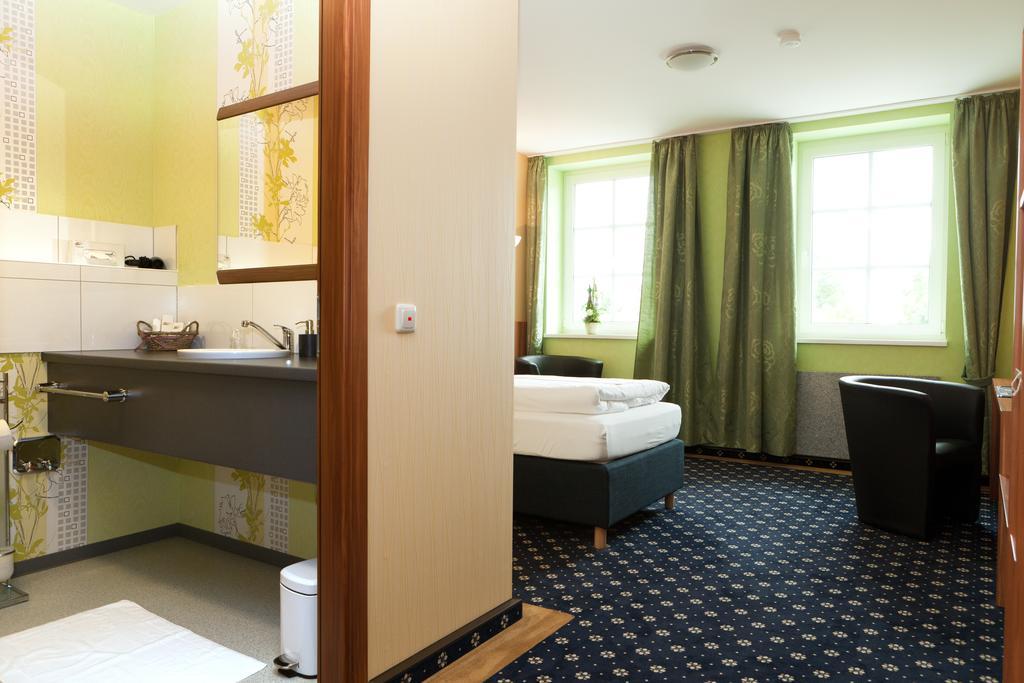 Hotel Deutscher Hof Babenhausen (Hessen) Quarto foto